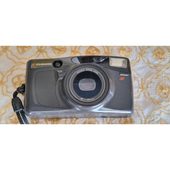 Chinon Pocket Zoom point & shoot 35mm film camera - 38-60mm- works, but... READ! - Picture 1 of 6
